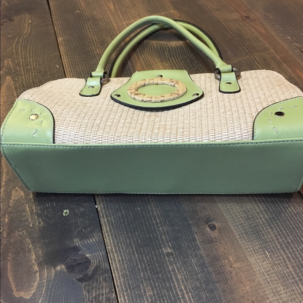Woven straw look Lime Green & Tan Handbag - Picture 3 of 8
